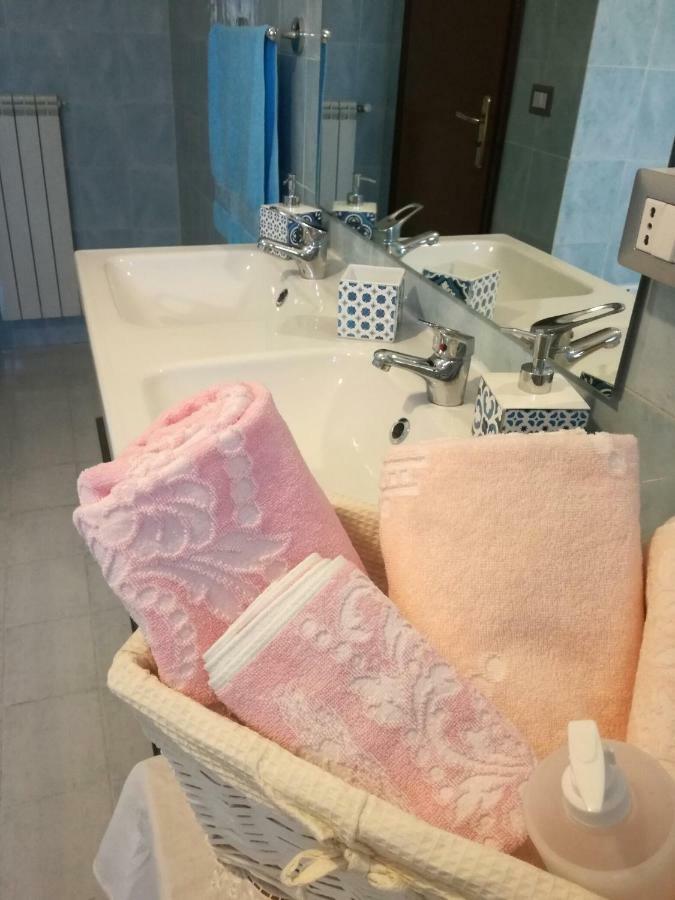 Dimora Pompeiana Bed & Breakfast ภายนอก รูปภาพ